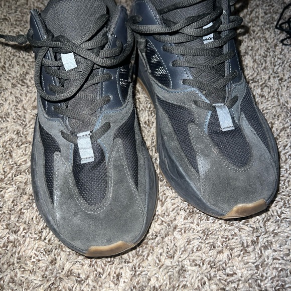 Yeezy - Picture 8 of 8